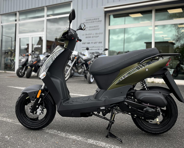 scooters à Vierzon dans le Cher 18