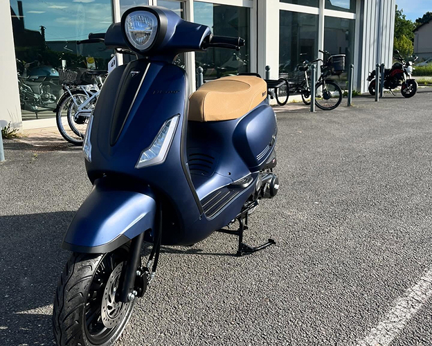 vente de scooters neufs à Vierzon dans le Cher 18