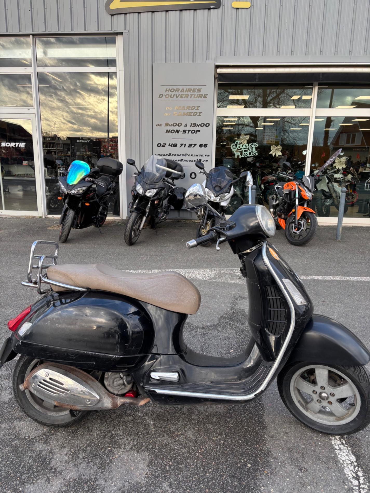 Vespa GTS 250